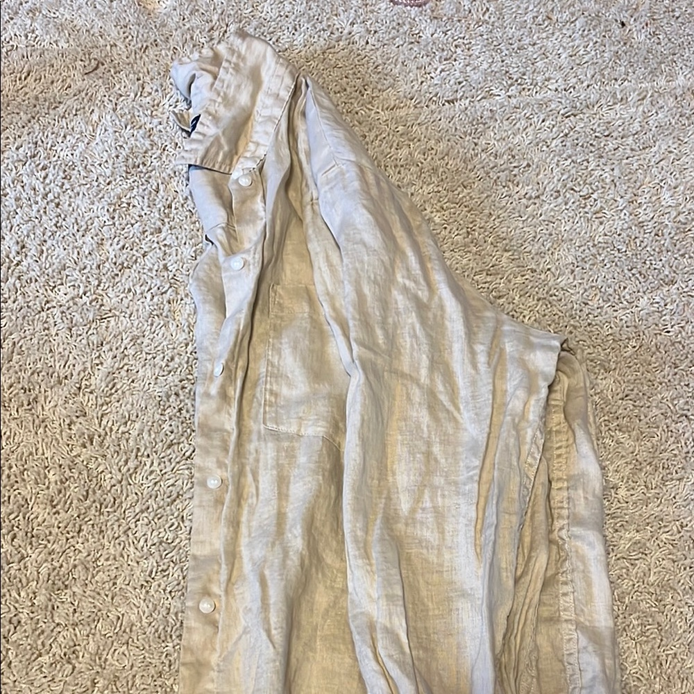 Gap L Tan/Natural Button-Up Shirt